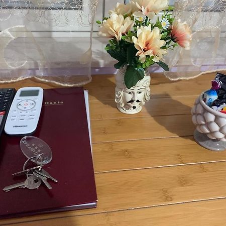 Bb Dante Bed and Breakfast Μεσίνα Εξωτερικό φωτογραφία