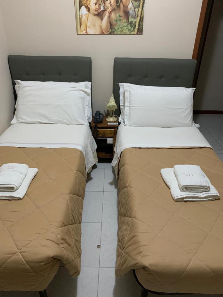 Bb Dante Bed and Breakfast Μεσίνα Εξωτερικό φωτογραφία